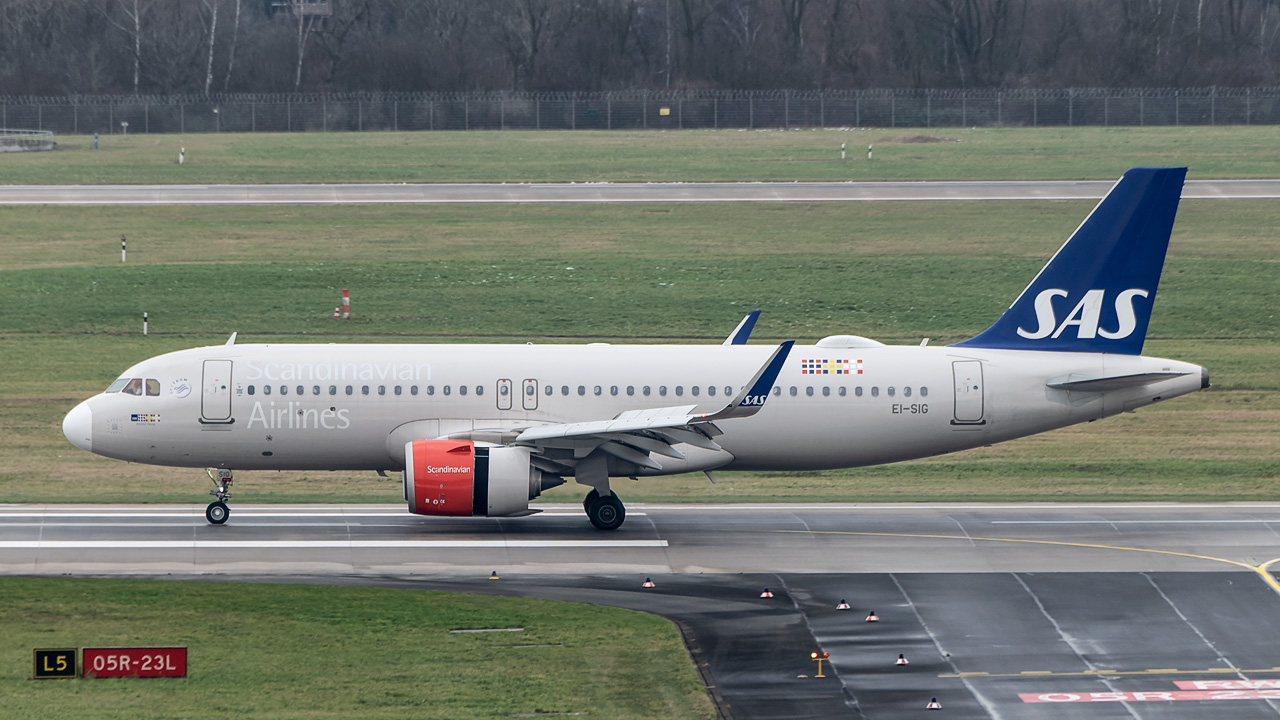 EI-SIG Scandinavian Airlines Airbus A320-200neo