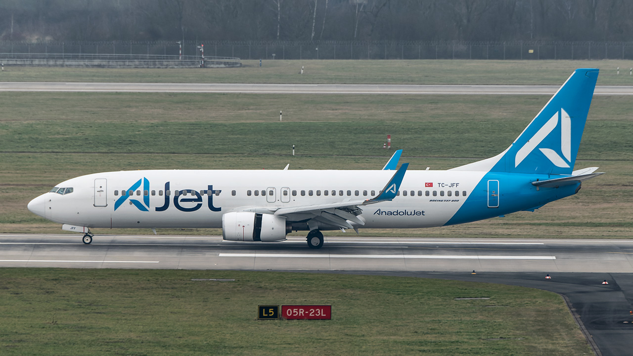 TC-JFF AJet Boeing 737-800