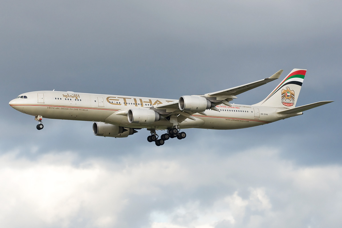 A6-EHA Etihad Airways Airbus A340-500