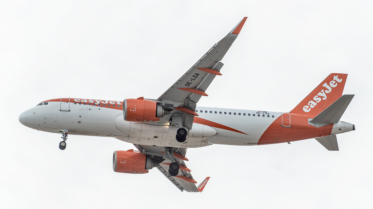 OE-LSA EasyJet Europe Airbus A320-200neo