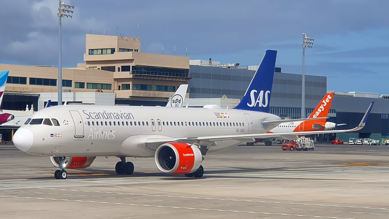 SE-DOY Scandinavian Airlines (SAS) Airbus A320-200neo