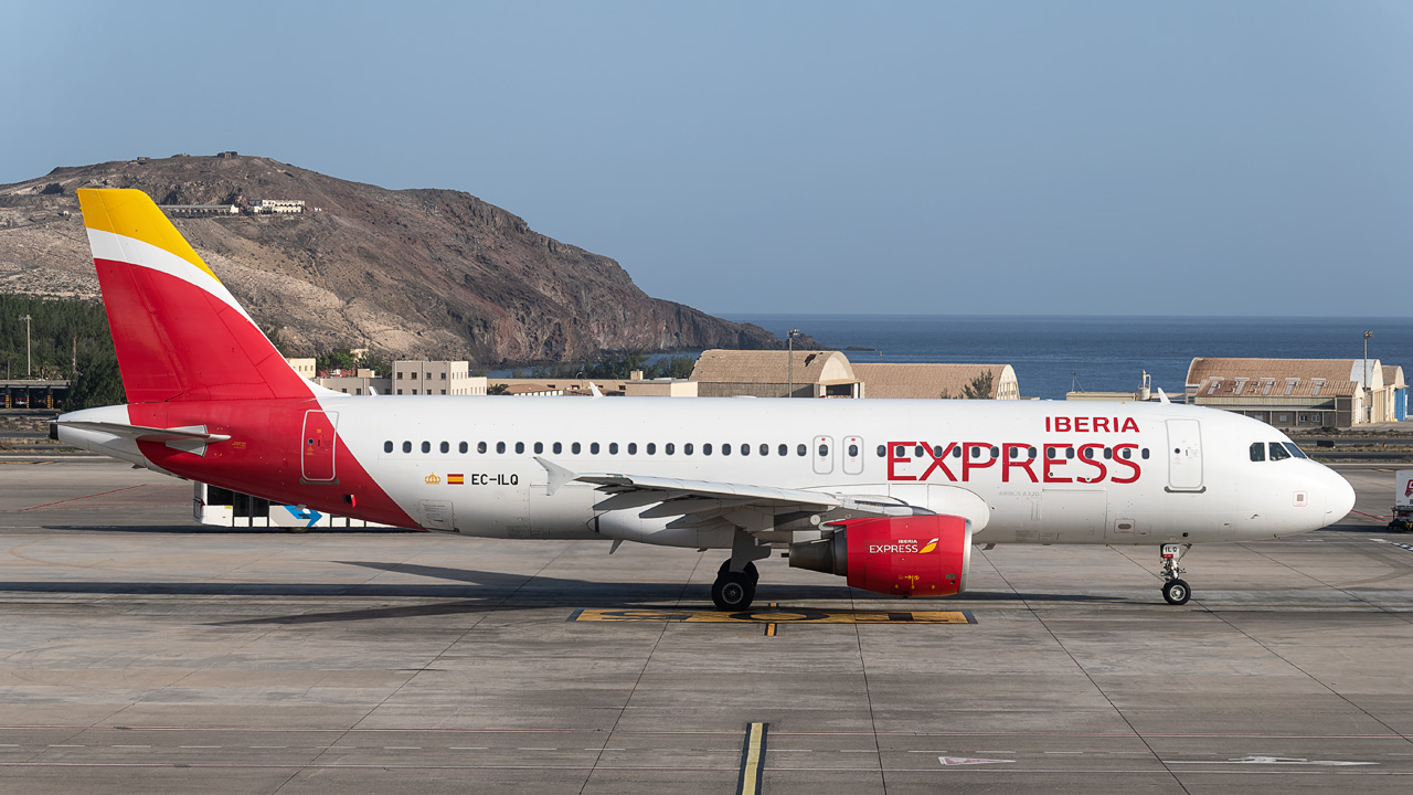 EC-ILQ Iberia Express Airbus A320-200