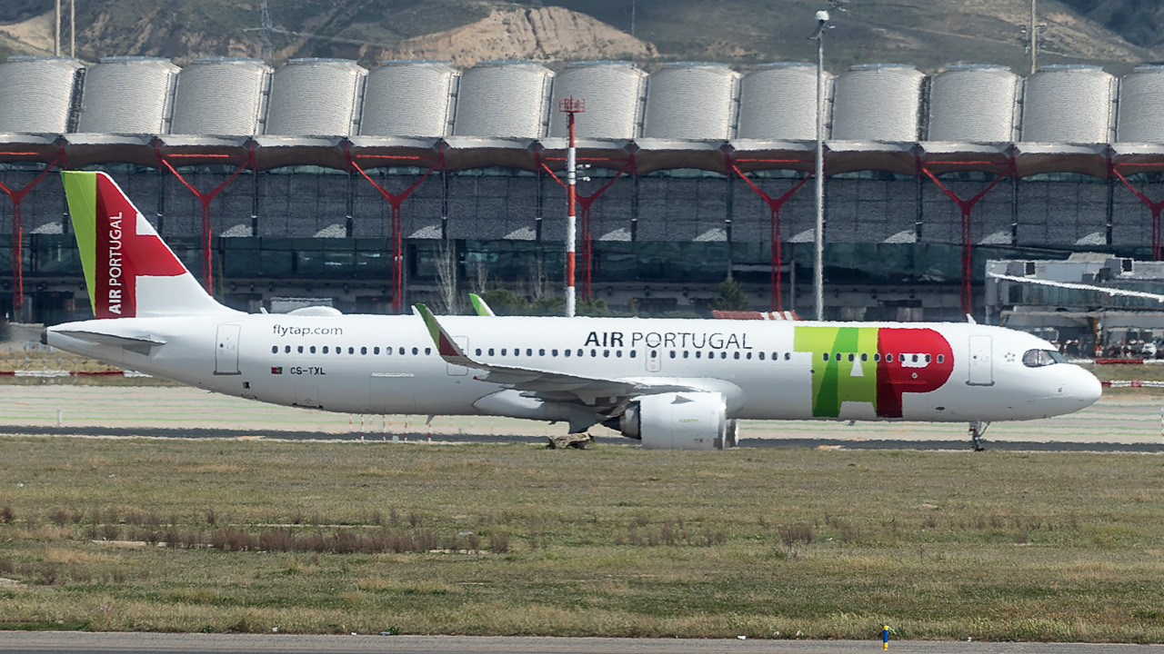 CS-TXL Air Portugal Airbus A320-200neo