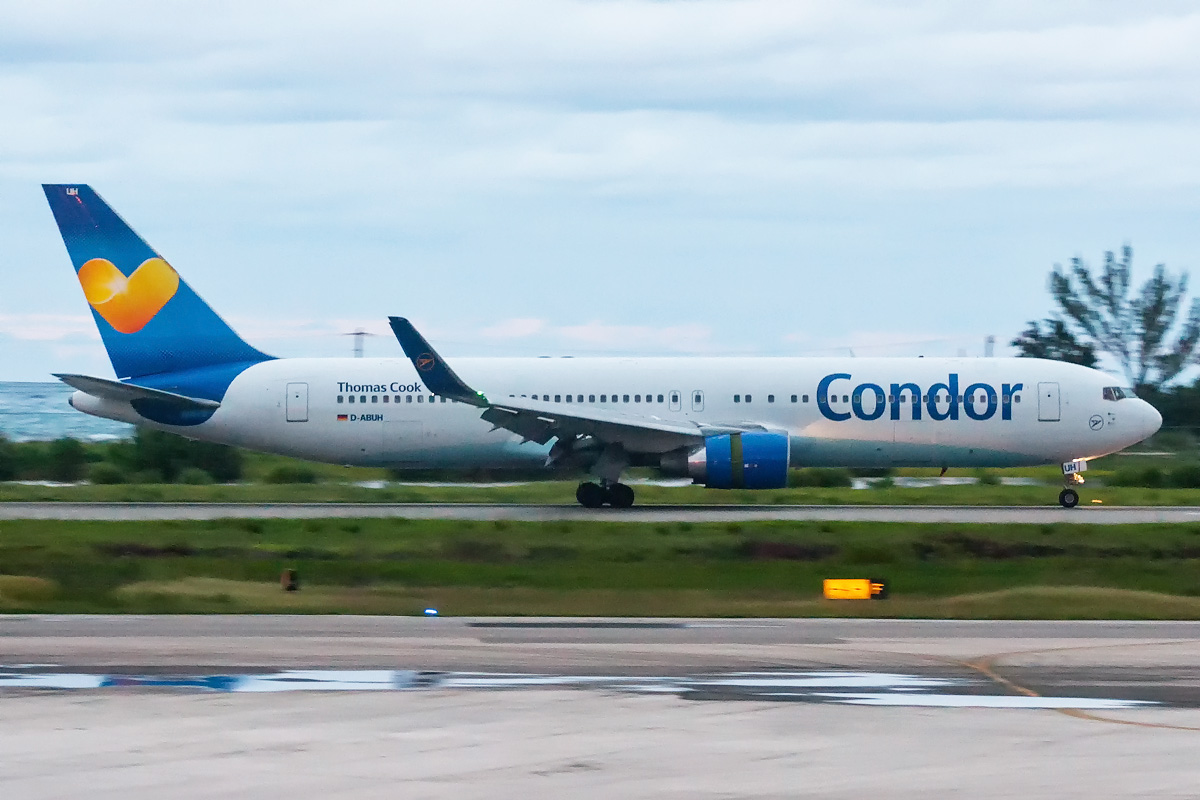 D-ABUH Condor Boeing 767-300(ER)