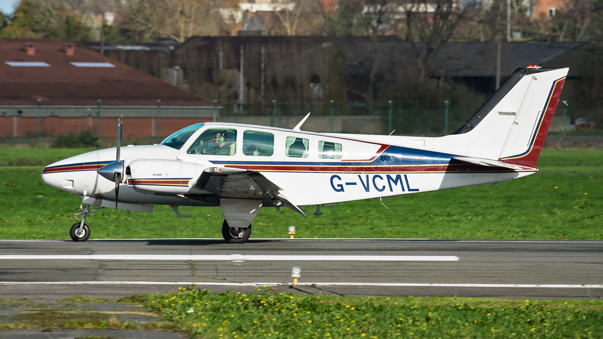 G-VCML Lydd Air Beech 58 Baron