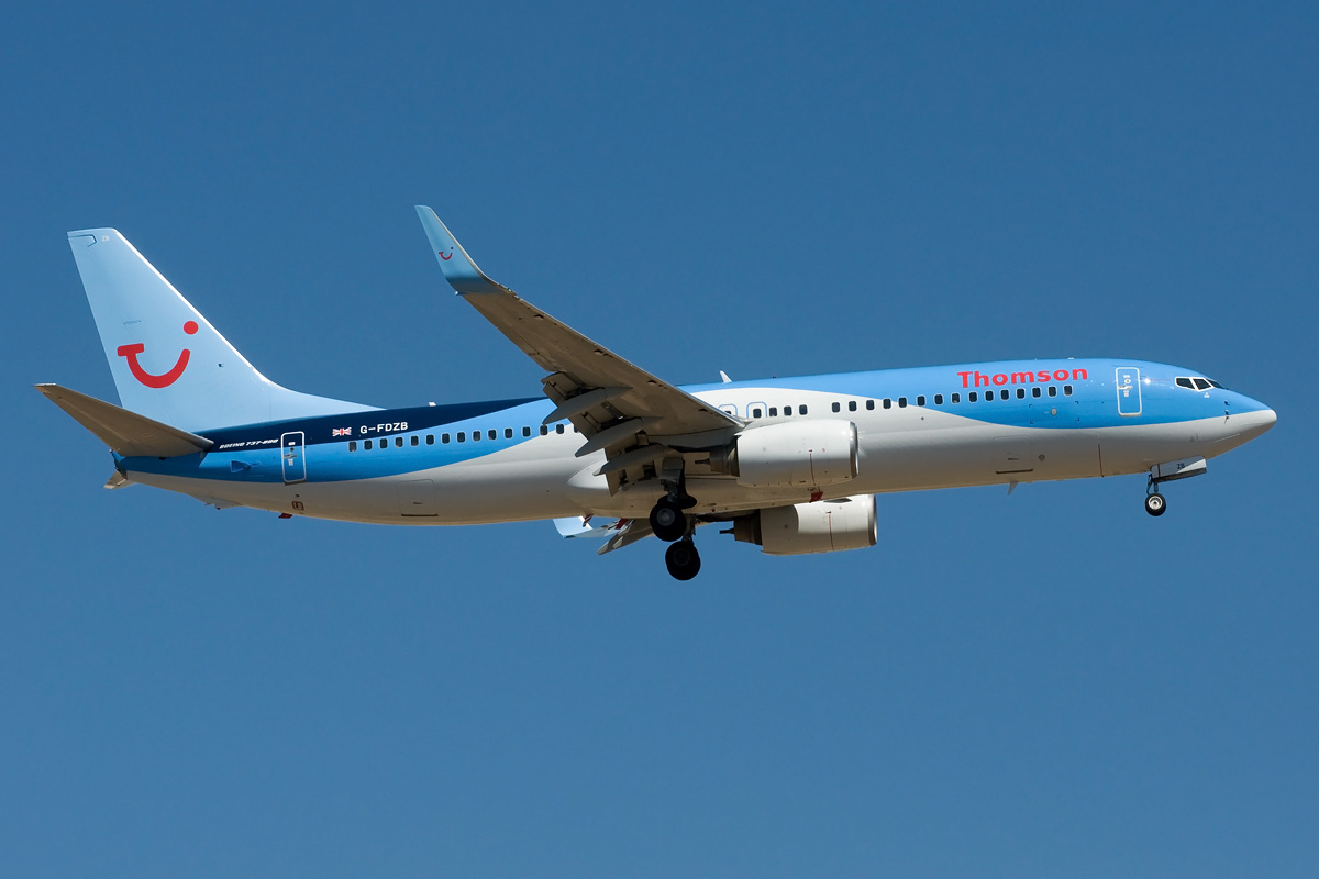 G-FDZB Thomson Airways Boeing 737-800