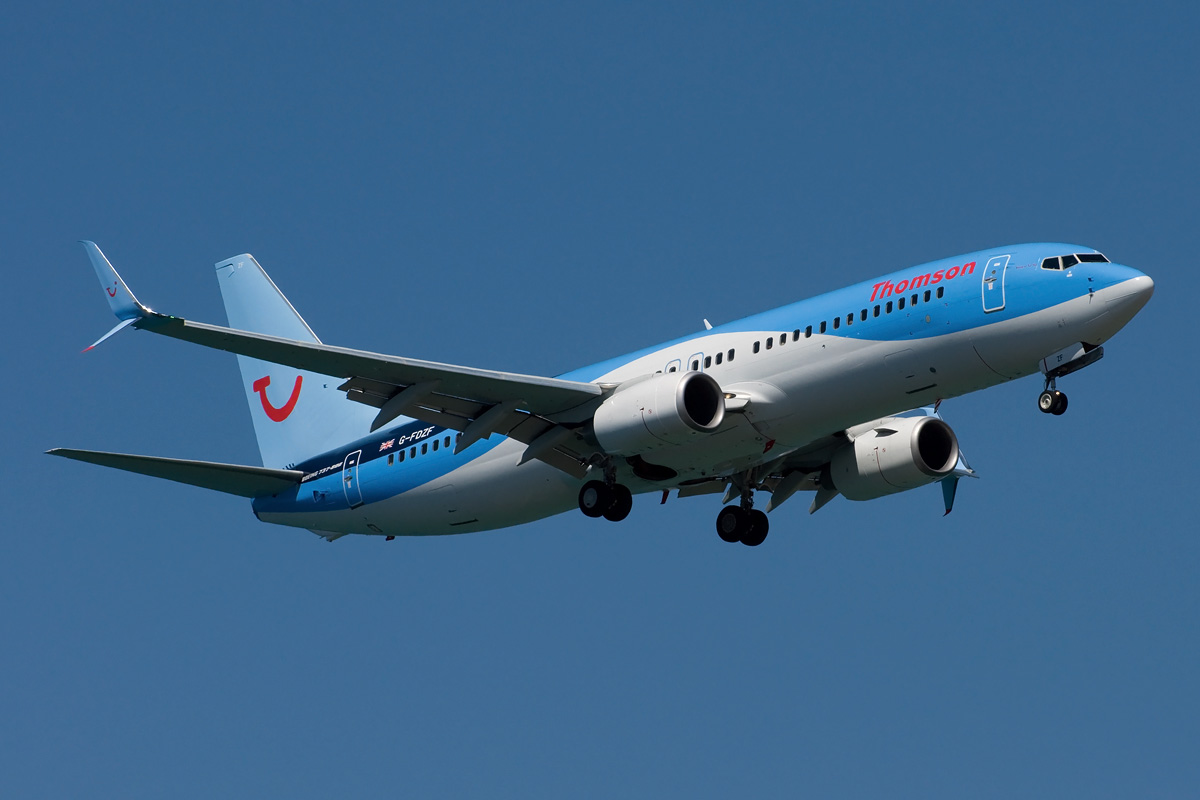 G-FDZF Thomson Airways Boeing 737-800