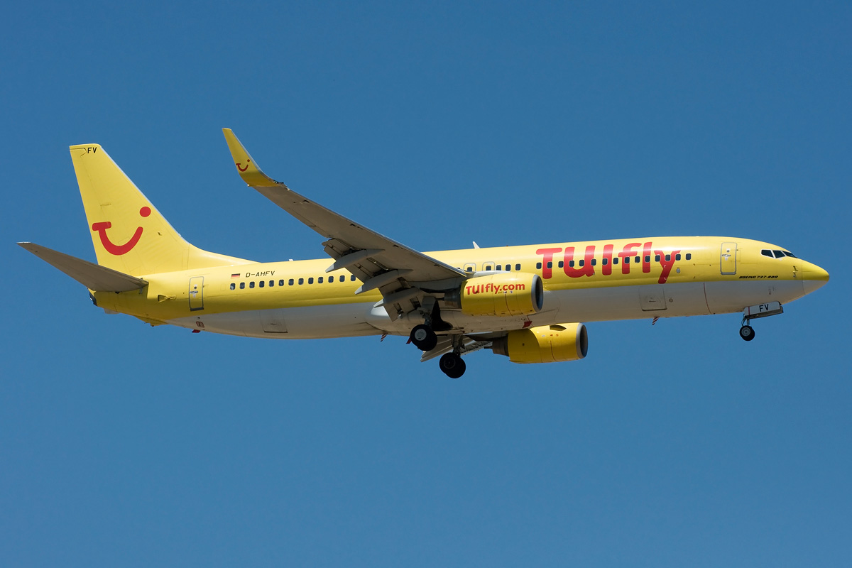 D-AHFV TUIfly Boeing 737-800