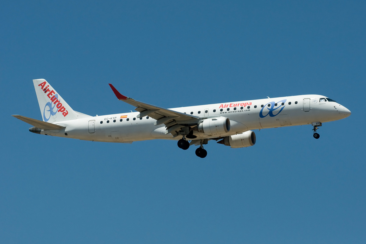 EC-KYP Air Europa Embraer ERJ-195