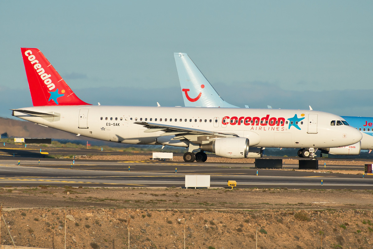 ES-SAK Corendon Airlines Airbus A320-200