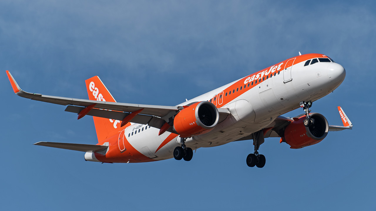 G-UZHY easyJet Airbus A320-200neo